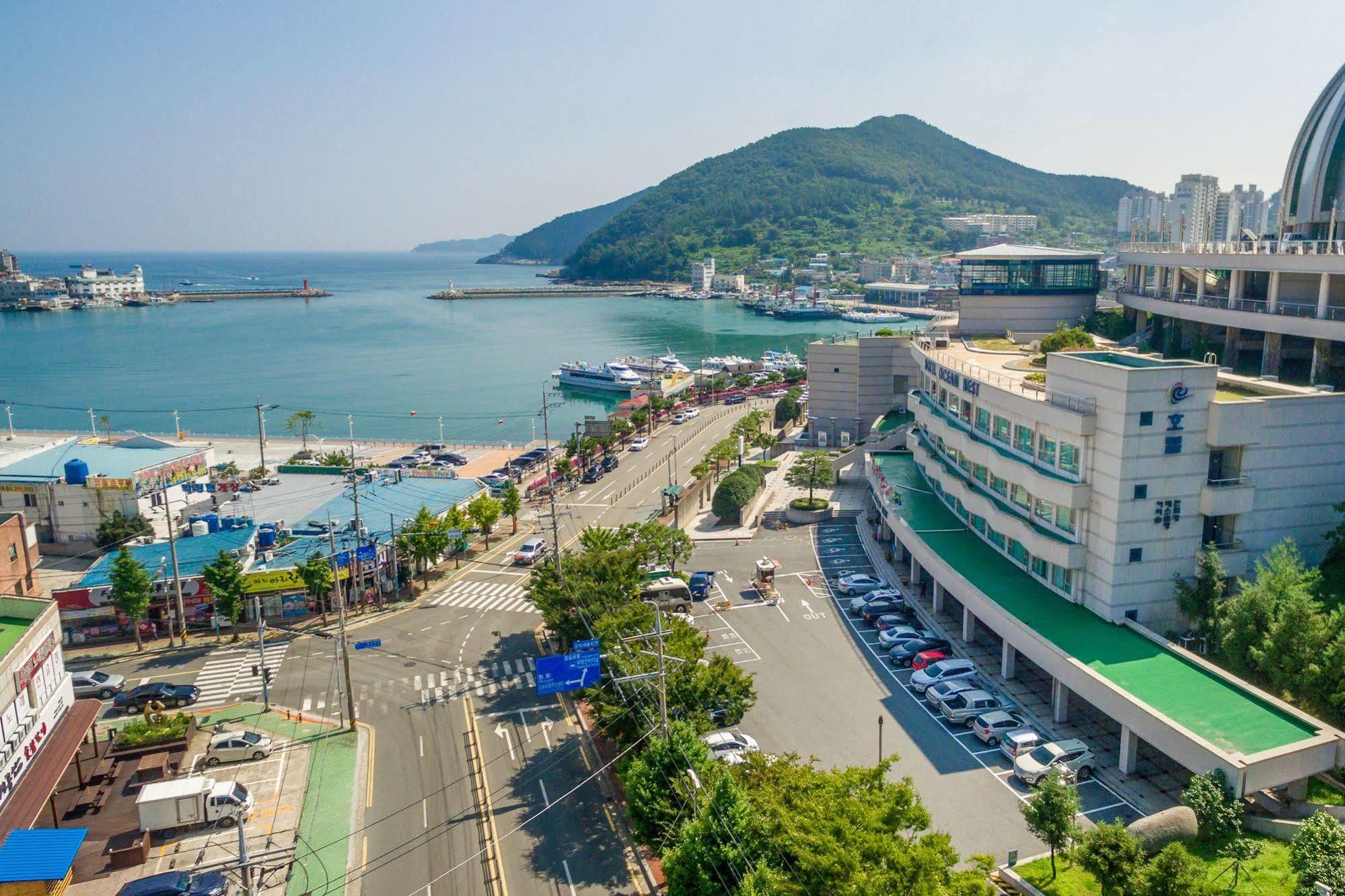 Hotel Homefourest Kodzse Kültér fotó
