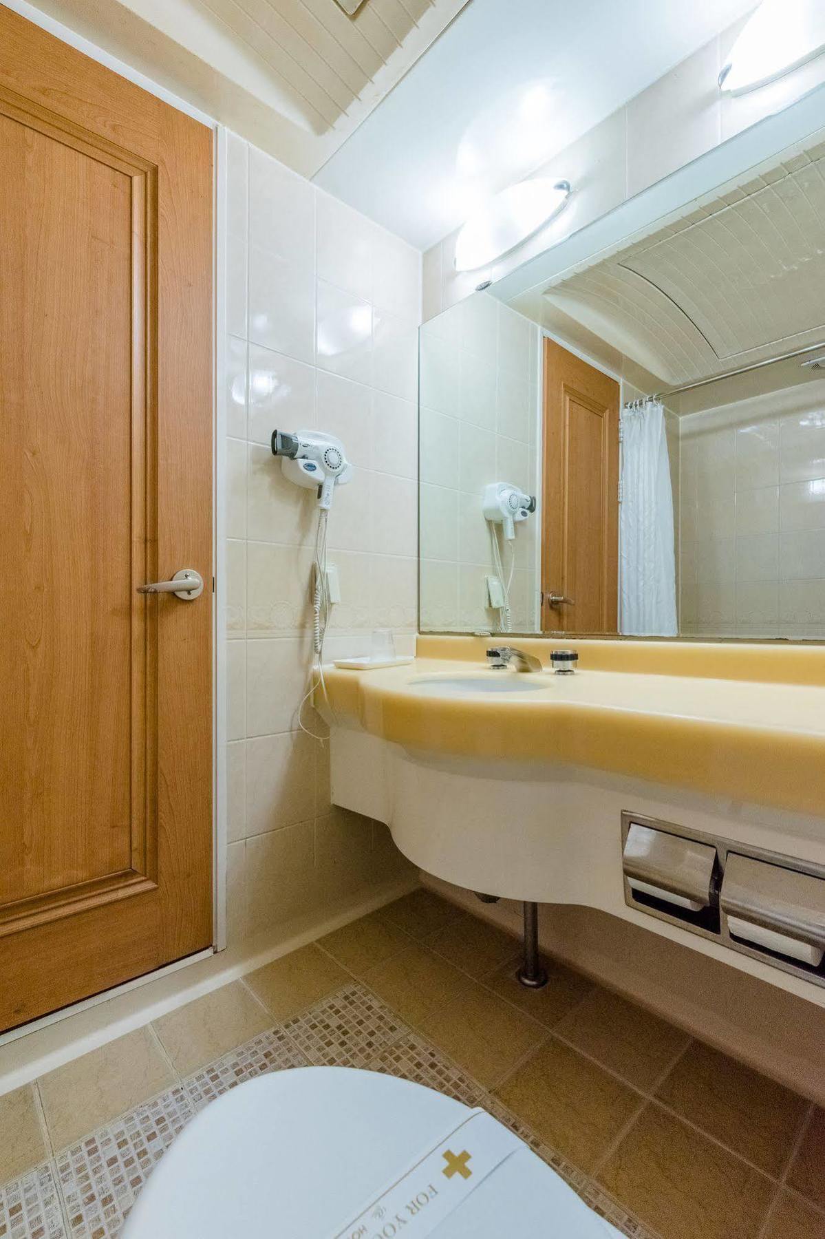 Hotel Homefourest Kodzse Kültér fotó