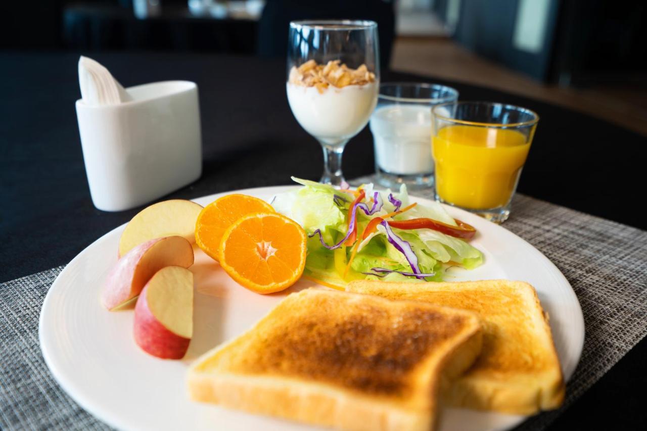 Hotel Homefourest Kodzse Kültér fotó
